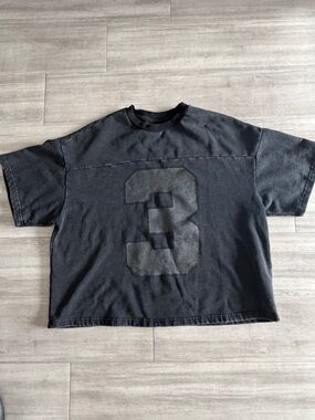 Black Men's Short Sleeve Graphic Tee with Number 3 (LARGE)
